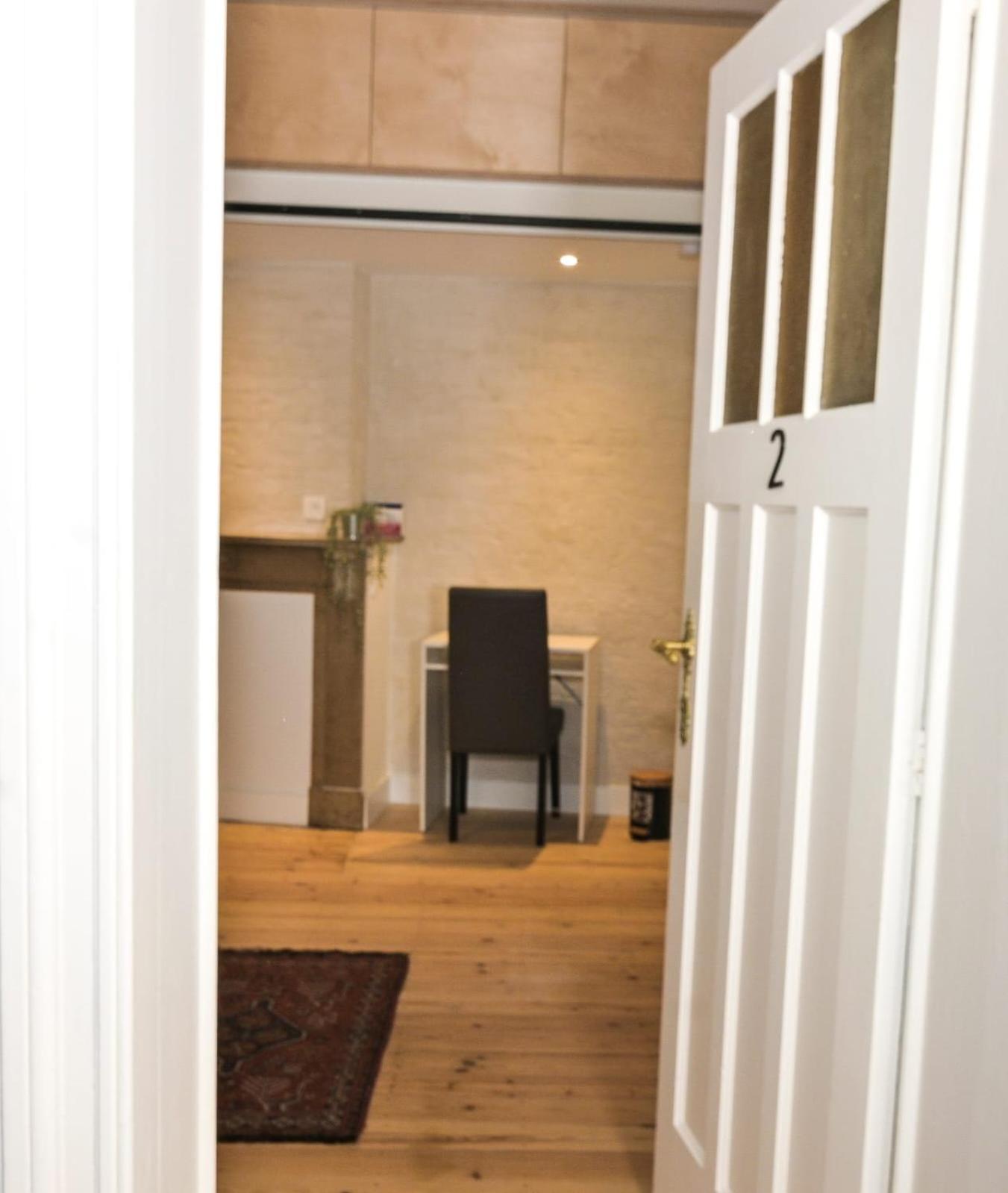 בריסל Comfortable Room With Terrace European Parliament מראה חיצוני תמונה